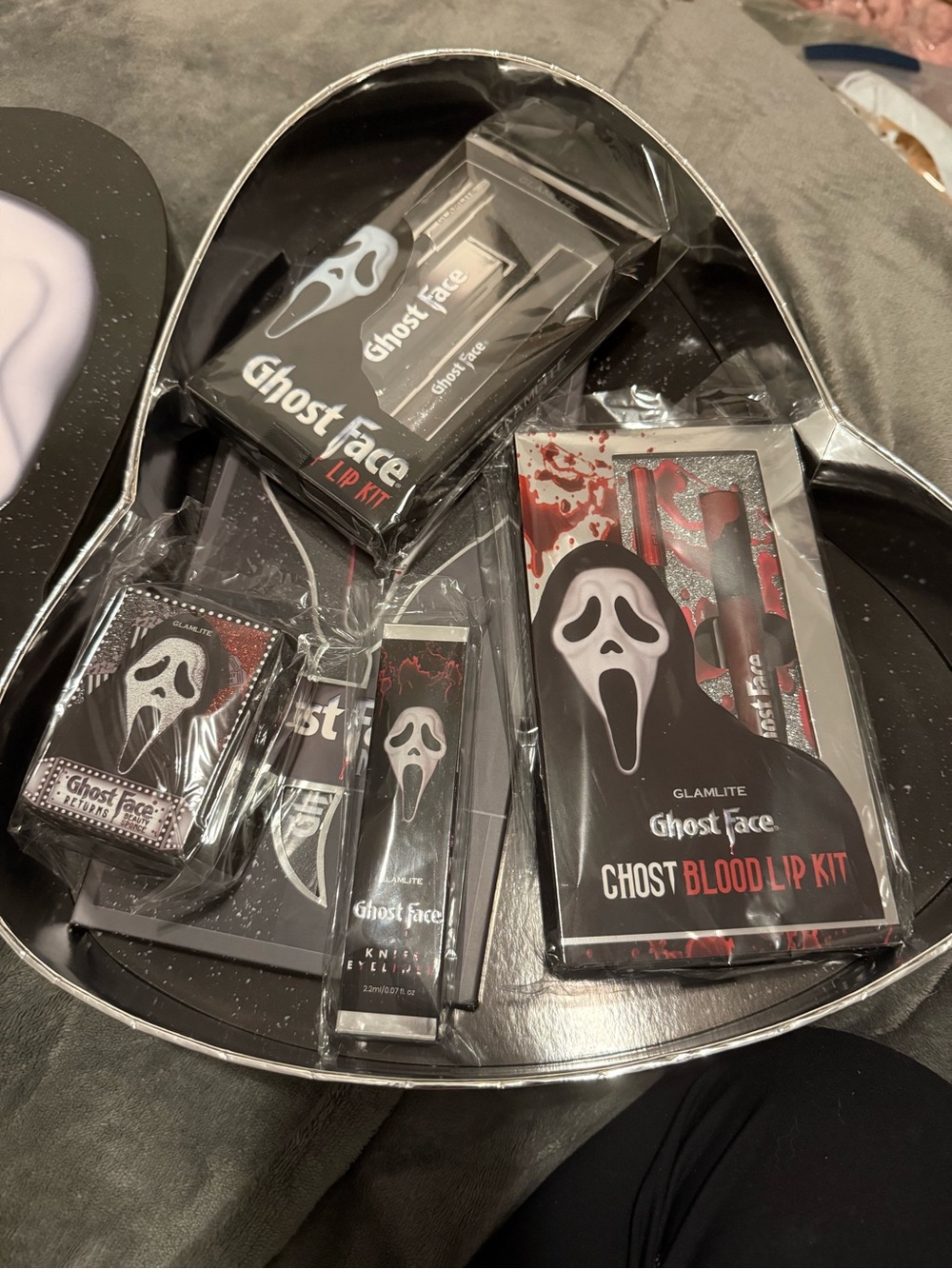 Glamlite x Ghost Face Makeup Bundle + PR Box NEW!